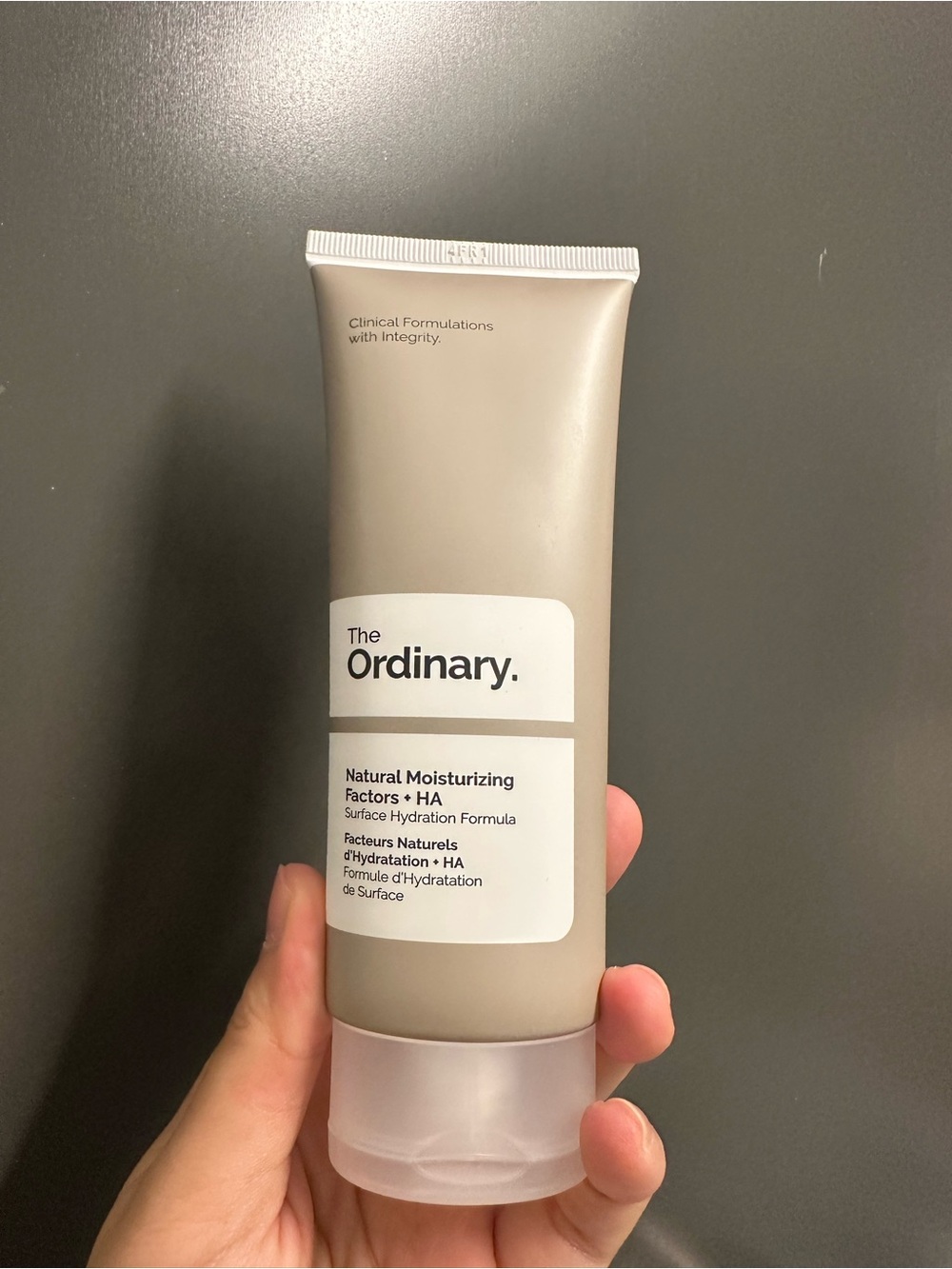 The Ordinary Moisturizing Primer Tube - Taupe & White Packaging